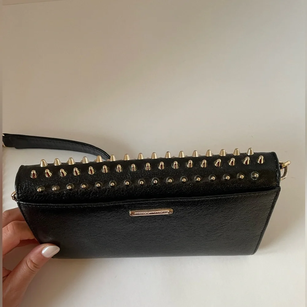 Rebecca Minkoff crossbody wallet on chain - Picture 3 of 8